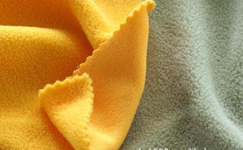  供应产品 常熟市恒润针纺织品 常年生产150d/96f摇粒绒.